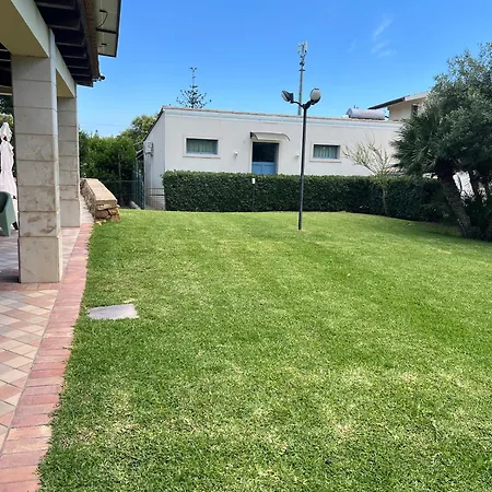 Heloros - Garden Chic Prázdninový dům Lido di Noto